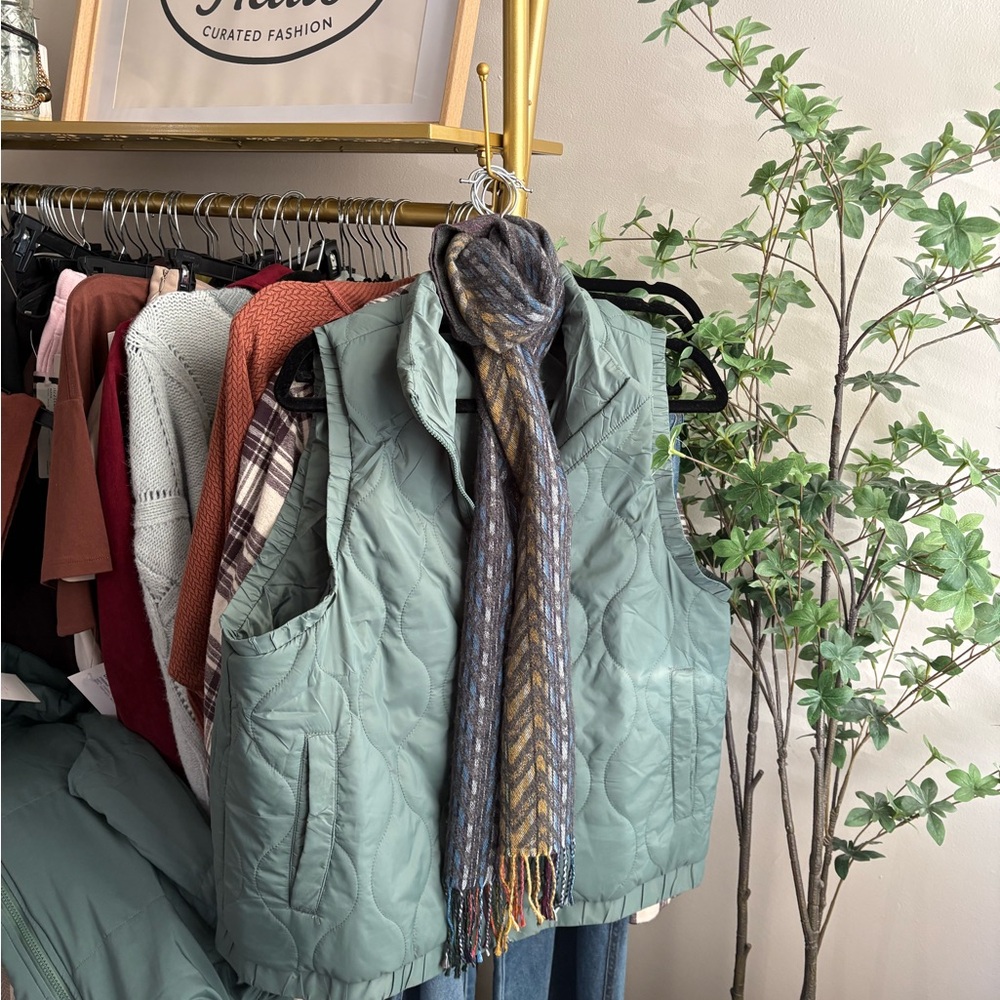 90 Degree By Reflex Quilted Sage Vest - Picture 1 of 3